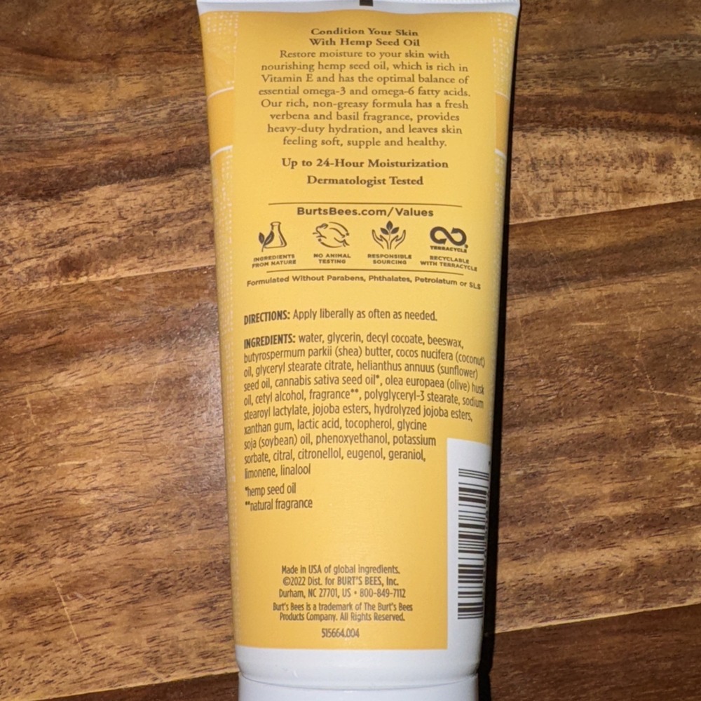 Burt's Bees Hemp Body Lotion 6 oz Skincare -  New‎ - Picture 5 of 10